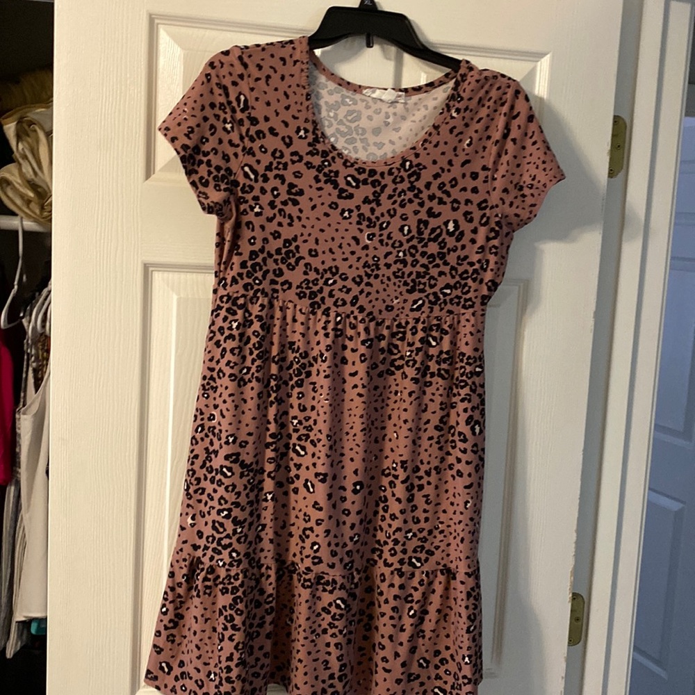 adorable pink leopard print dress